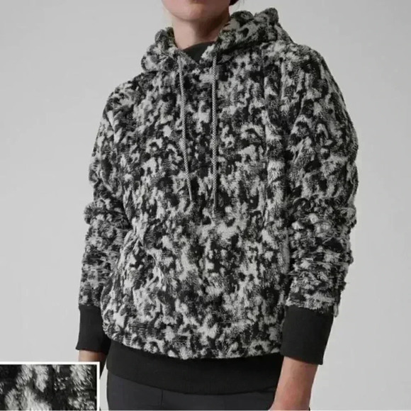 Athleta Glacier Black Tugga Sherpa‎ Jacquard Hoodie - Picture 2 of 14